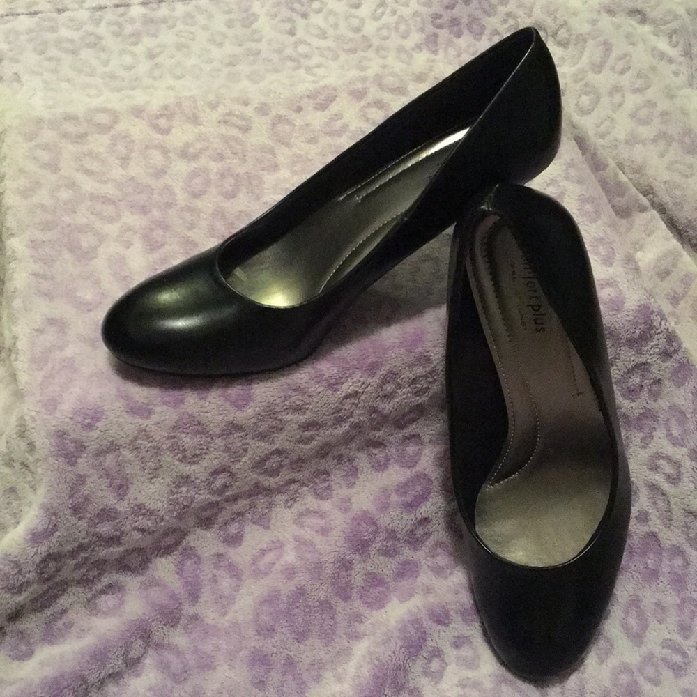Black heels
